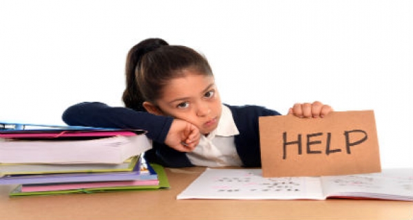 Πώς μπορώ να βοηθήσω το παιδί μου να απαλλαγεί από το σχολικό άγχος;